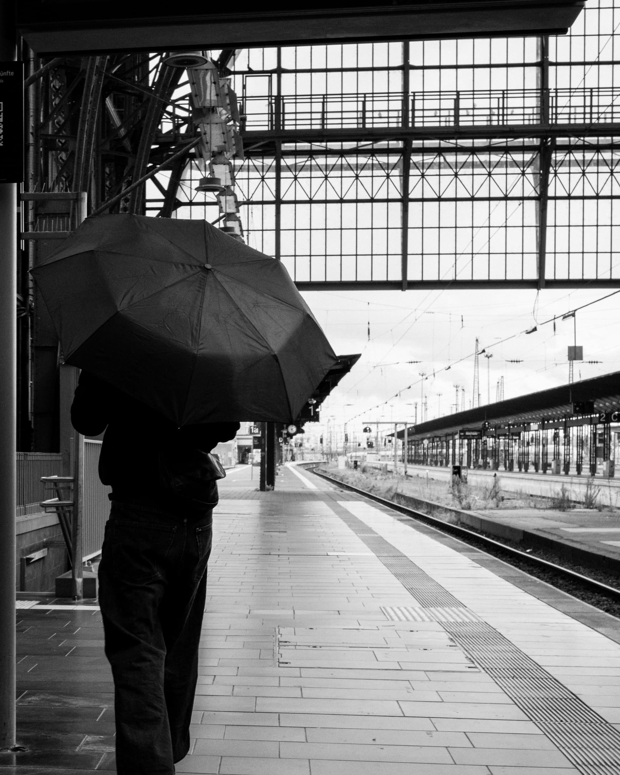 Waiting during a cancelled connection - cancelled.