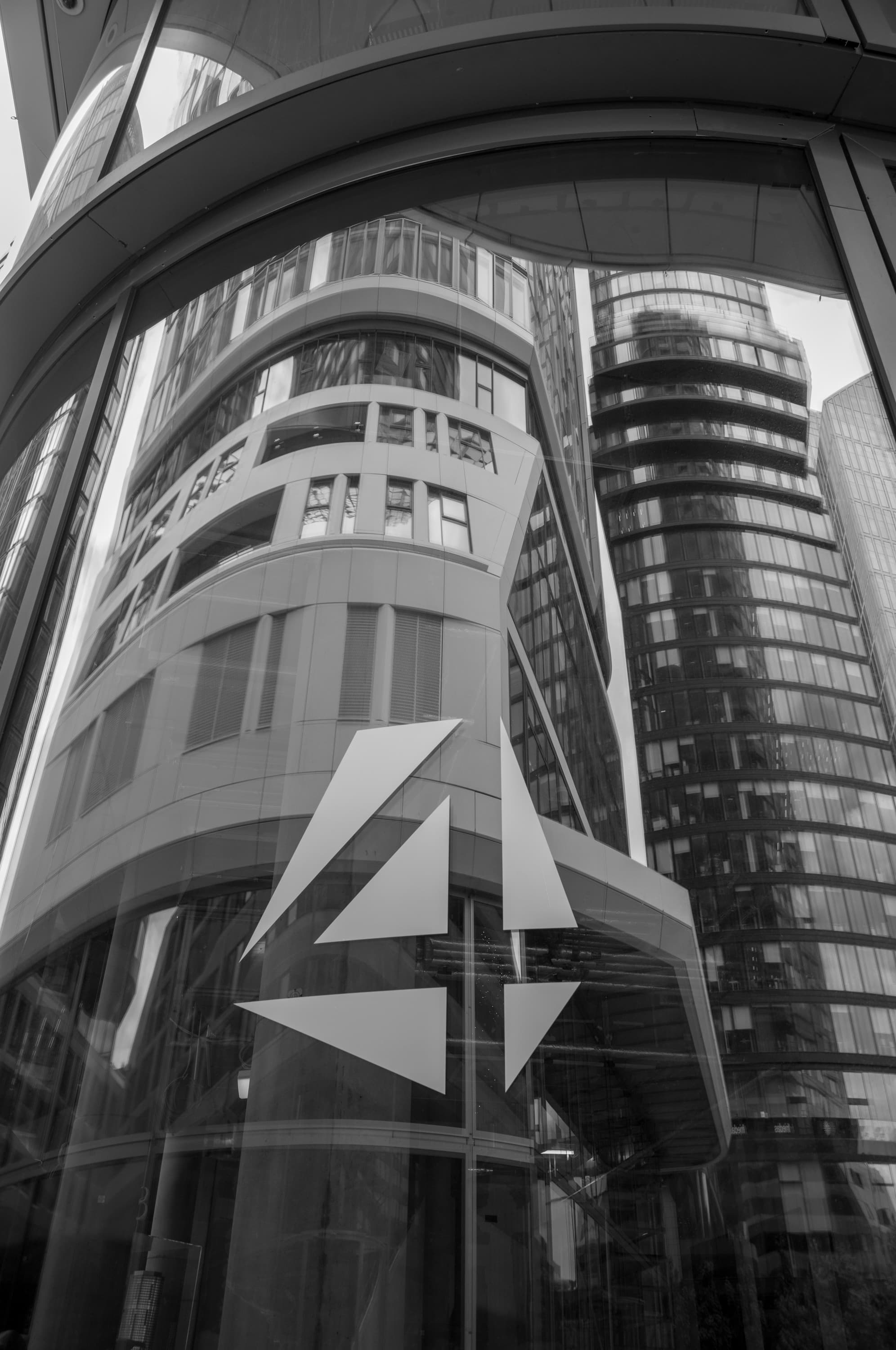 Frankfurt architecture in curved glass - in the corner.