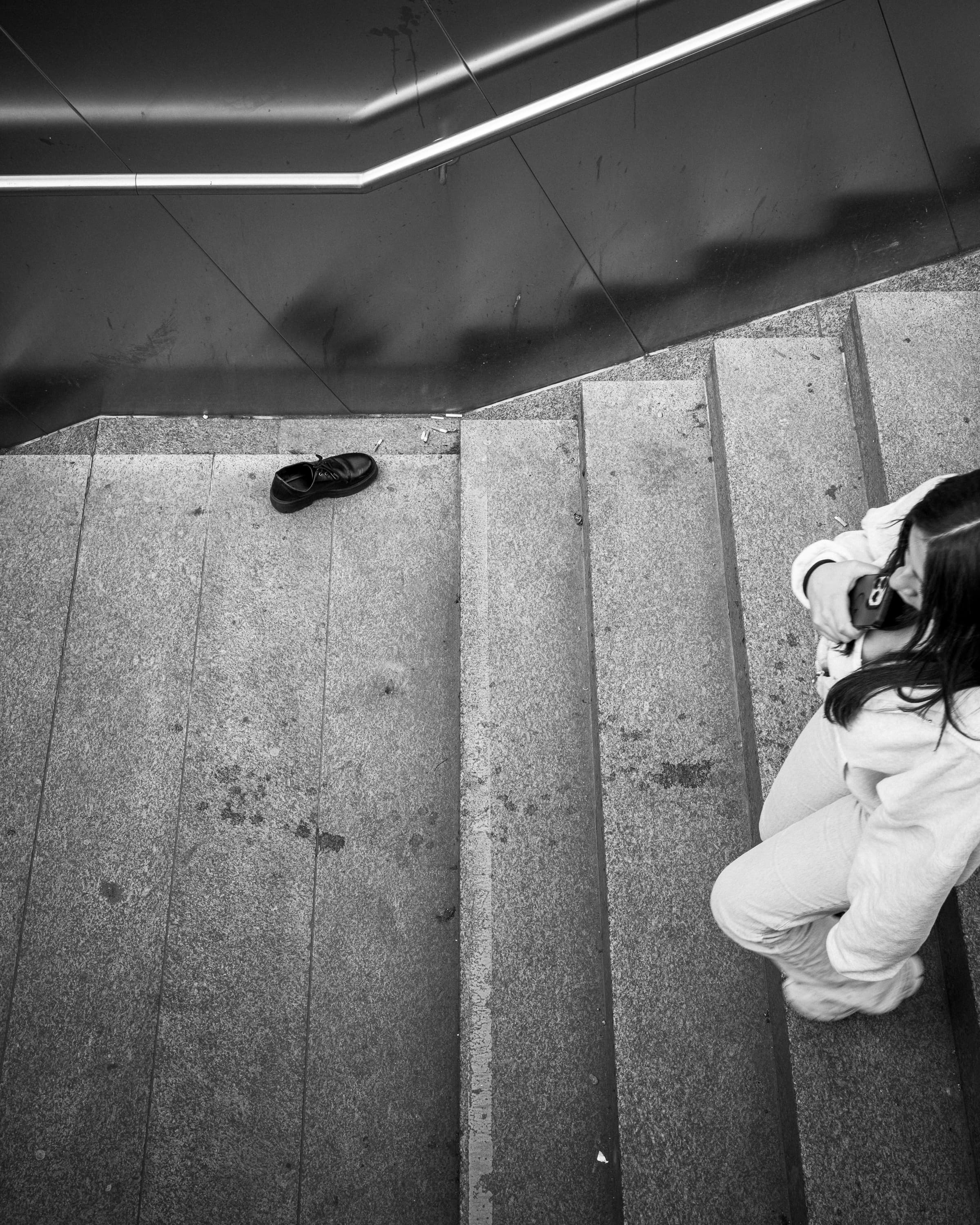 The shoe remains - at the edge.